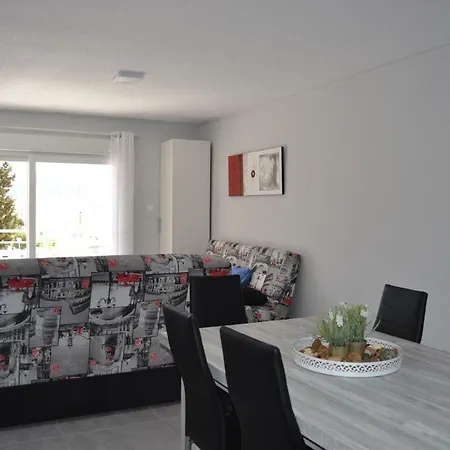Precioso Apartatamento Junto Al Mar Apartment *
