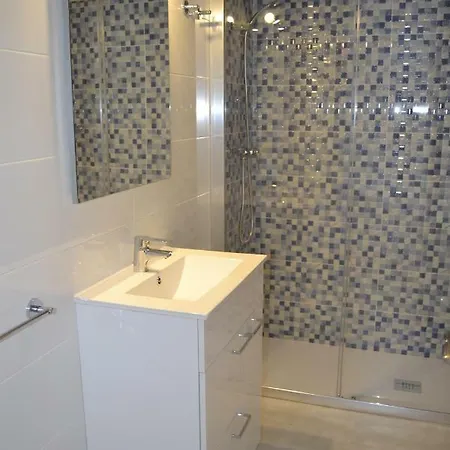 Precioso Apartatamento Junto Al Mar Apartment *